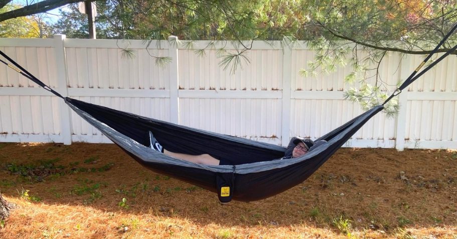 Portable Hammock Just $16 on Amazon | Over 42K 5-Star Ratings