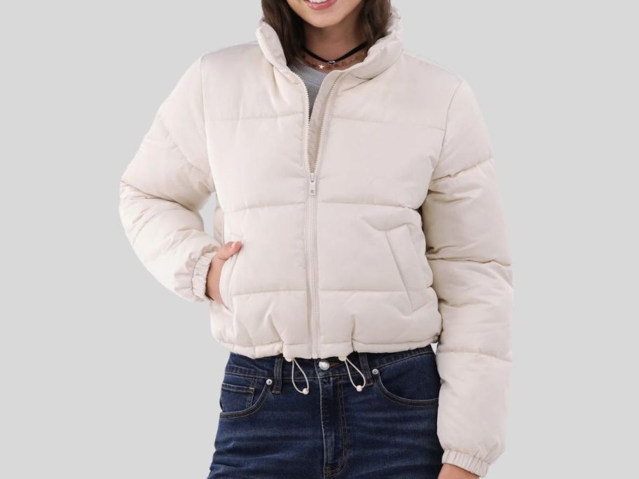 woman wearing Women's Puffer Jacket