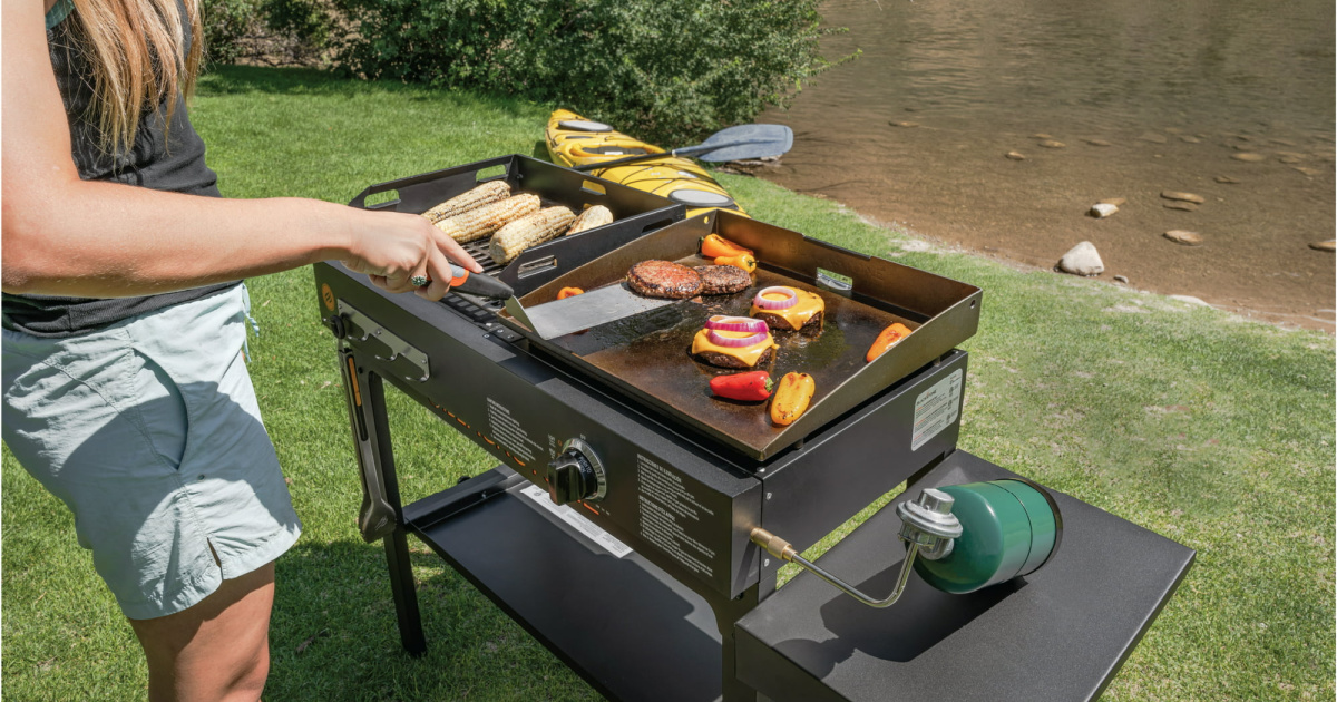 Blackstone 17″ Griddle & Charcoal Grill Only $177 Shipped on Walmart.com (Reg. $229)