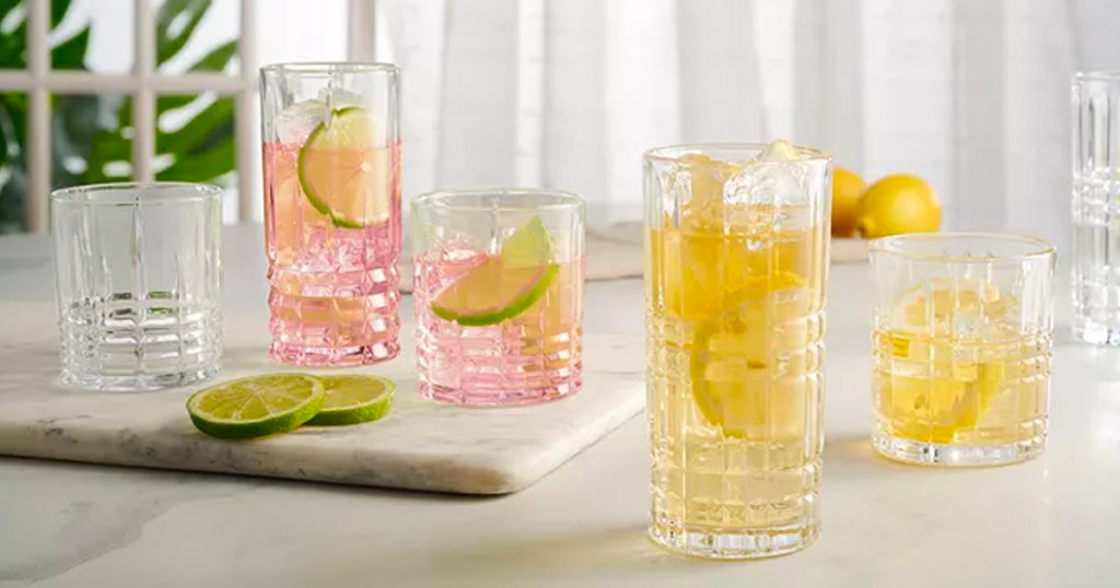 godinger glass sets with lemonade on table