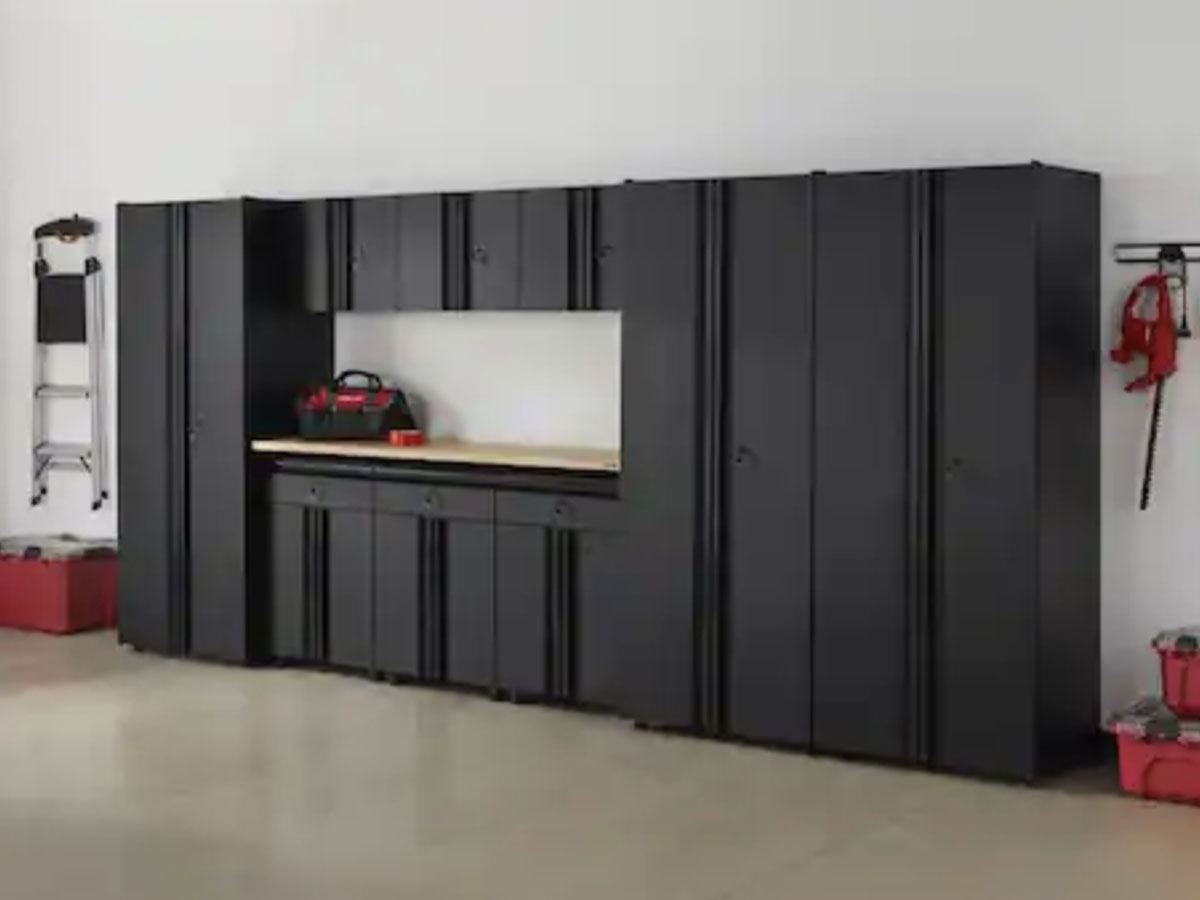 husky 10 piece storage system in garage