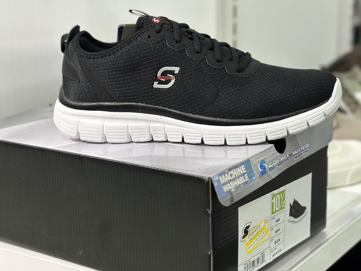 Target top womens skechers