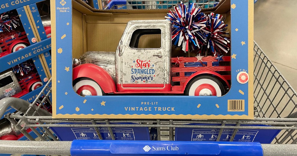 New Sam's Club Pre-Lit Vintage Patriotic Truck Just $39.98 | Hip2Save
