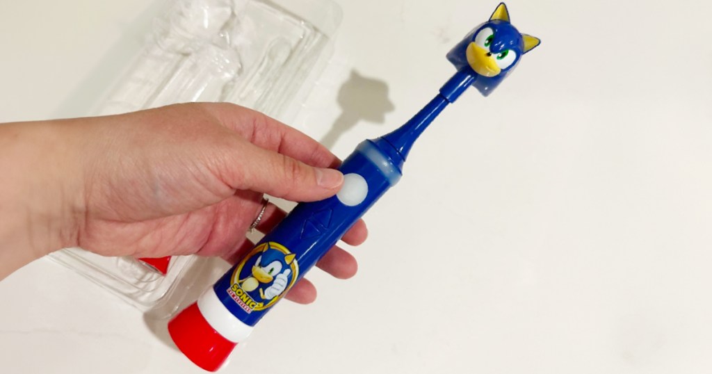 Firefly Play Action Sonic The Hedgehog Toothbrush Kit
