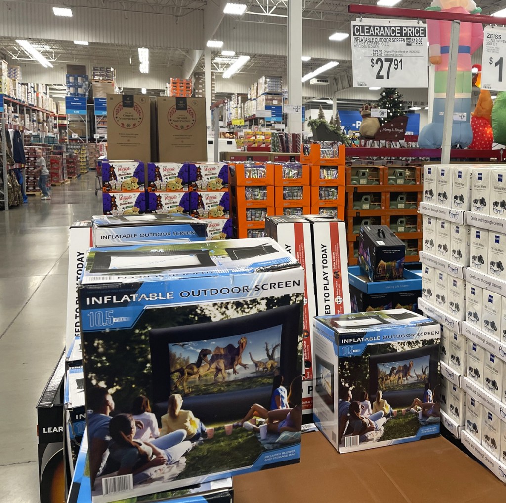 Inflatable Outdoor Movie Screens on clearance at Sam's Club