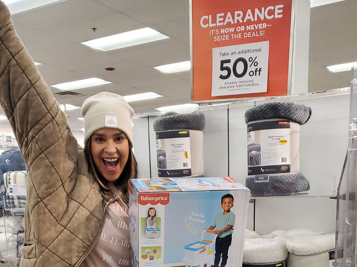 Extra 50% Off Kohl’s Clearance Ends Tonight | Clothing for the Family from $1.65!