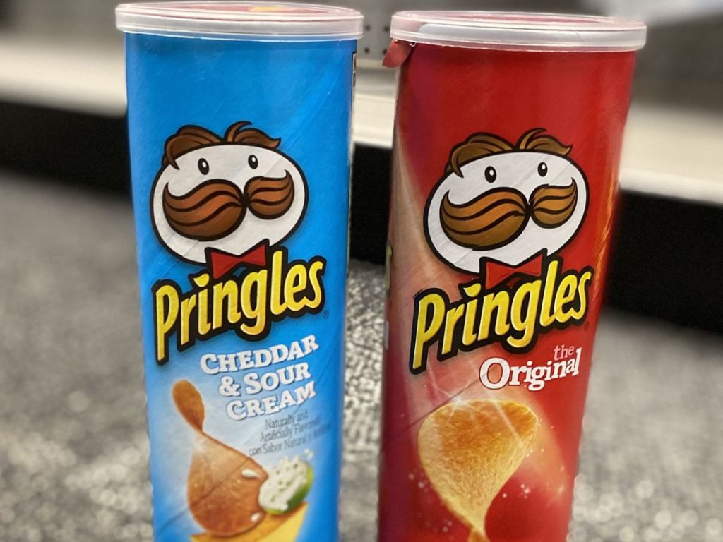2 cans of Pringles