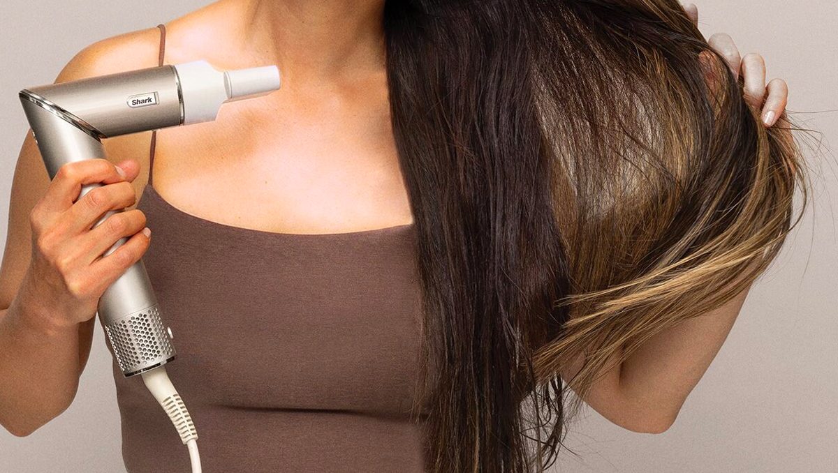 woman using Shark Flexstyle as a hair dryer