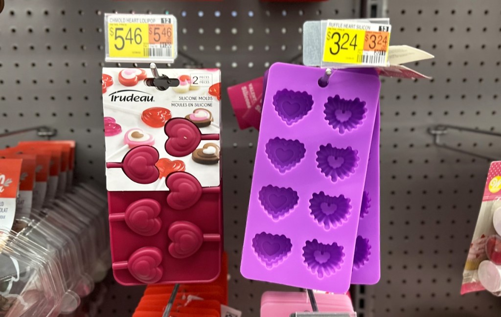 heart shaped silicone mold trays