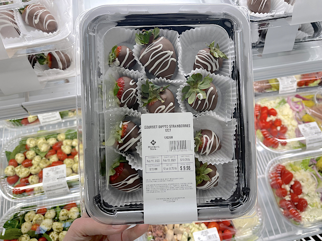 Sam's Club Chocolate Covered Strawberries Only 9.98 (Sweet Gift for