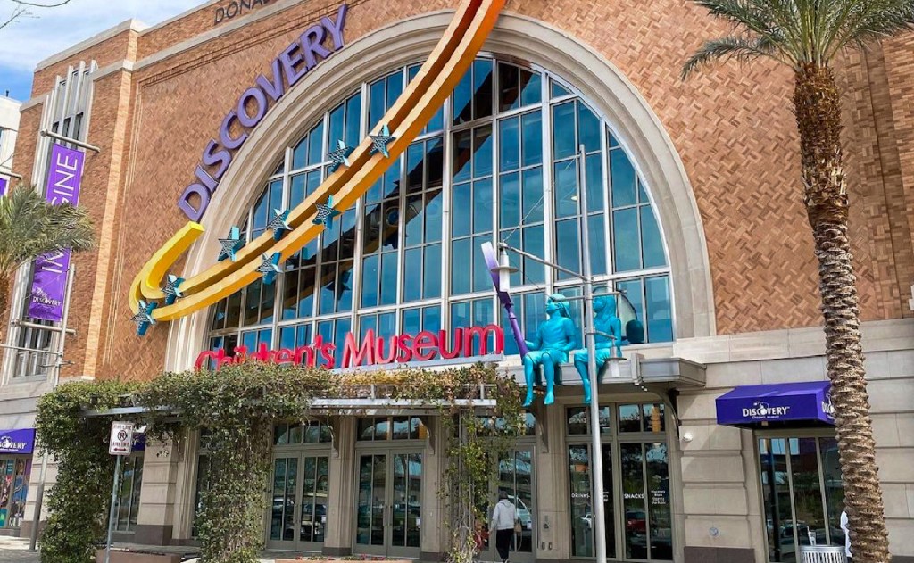 The DISCOVERY Children's Museum in Las Vegas gives discounted admission to SNAP members