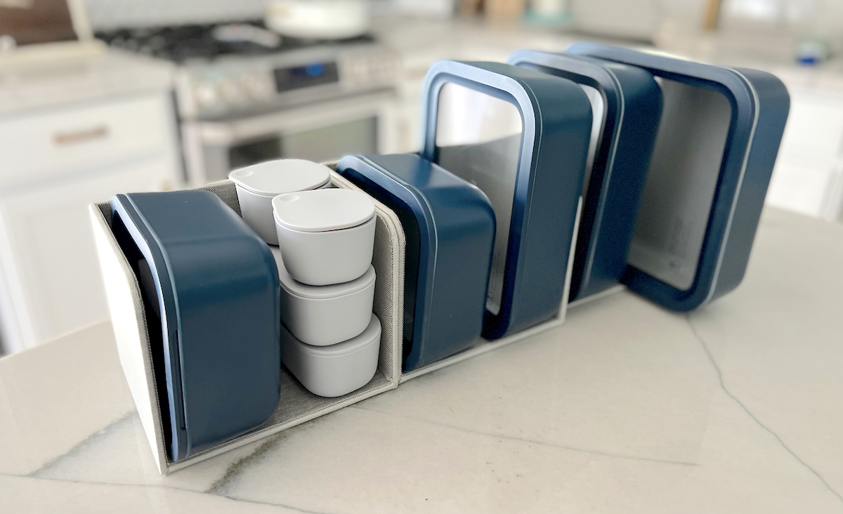https://hip2save.com/wp-content/uploads/2023/02/navy-blue-caraway-food-storage-containers.jpg?fit=1200%2C732&strip=all