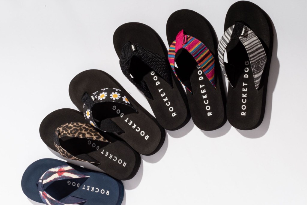 several flip flops in arch shape