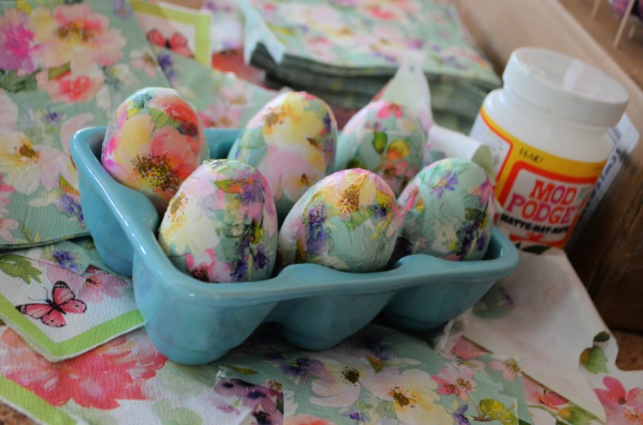 Decoupage Easter Eggs made with paper napkins as a DIY Easer decor project