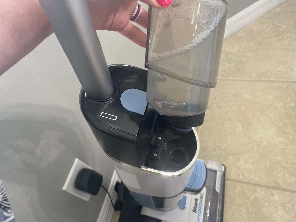 How To Clean A Shark Vacuum Mop (+ Helpful MustKnow Tips!)