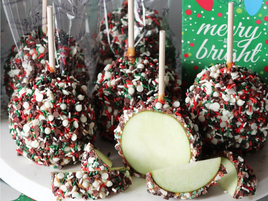 Mrs. Prindables Holiday Themed Dipped Apples