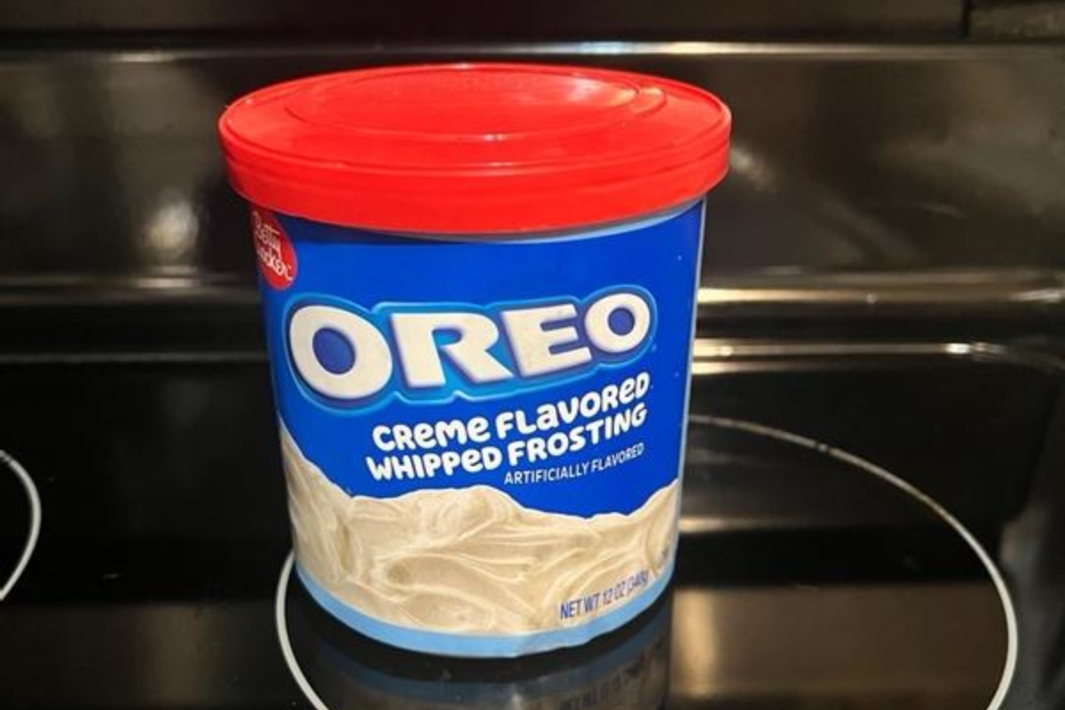 Betty Crocker Oreo Creme Whipped Frosting Only 186 Shipped On Amazon Hip2save 7410