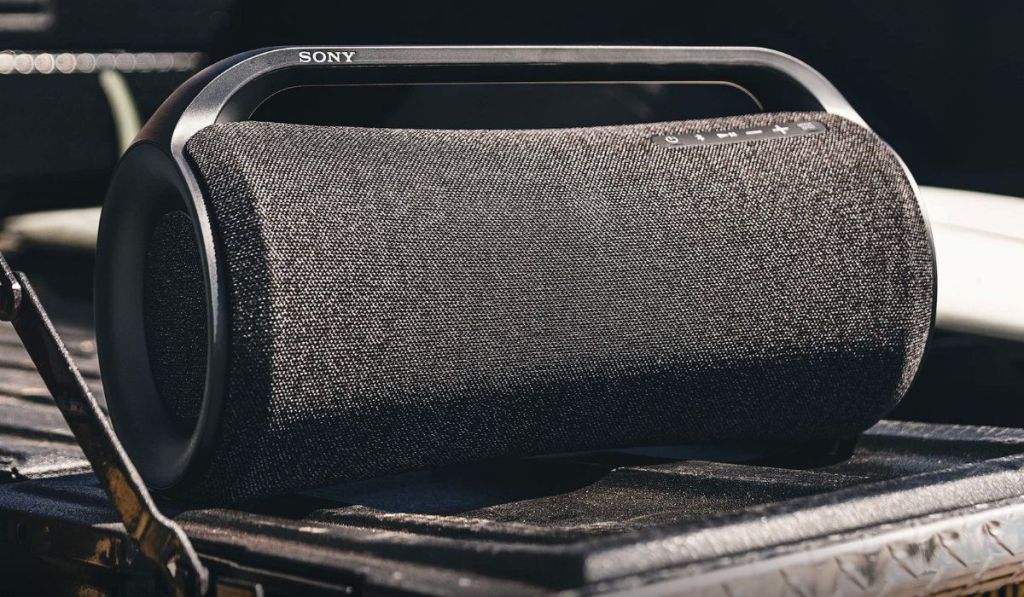 Sony boombox bluetooth speakes