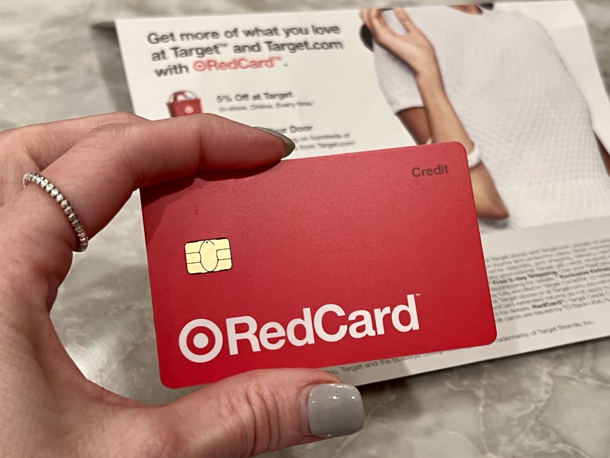 Target Red Card Here S Why This Debit Or Credit Card Is A Must   Target Red Cards 