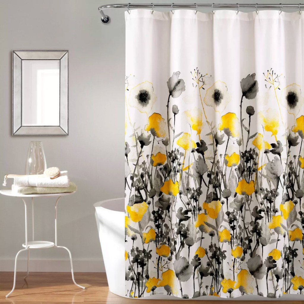 Zuri Flora Shower Curtain - Lush Décor
