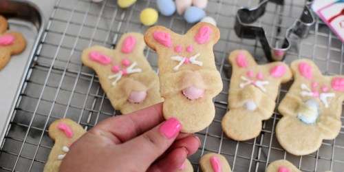 Make Easter Bunny Cookies Using a Gingerbread Man Cookie Cutter!