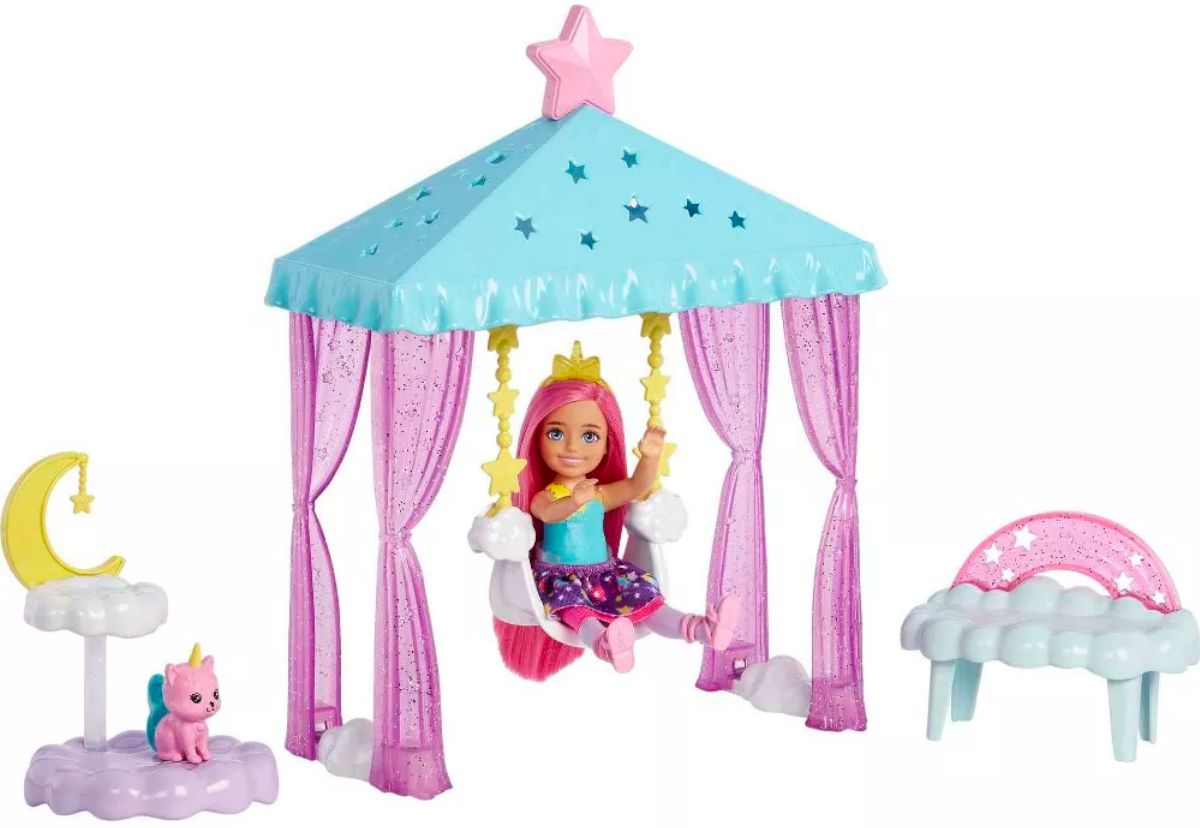 Barbie Dreamtopia Chelsea Doll Nurturing Fantasy Playset stock image