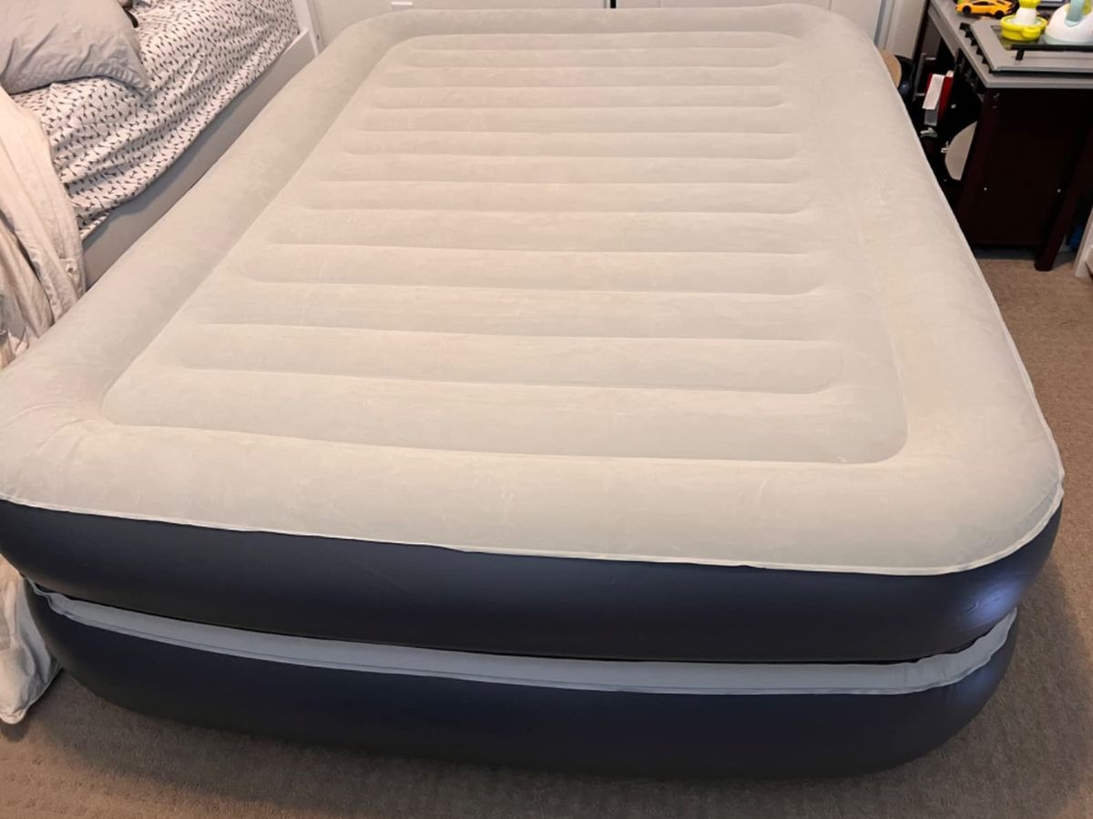 Double Height Air Mattress Pump Just 54 60 Shipped Inflates In Just double-height-air-mattress-pump-just-54-60-shipped-inflates-in-just