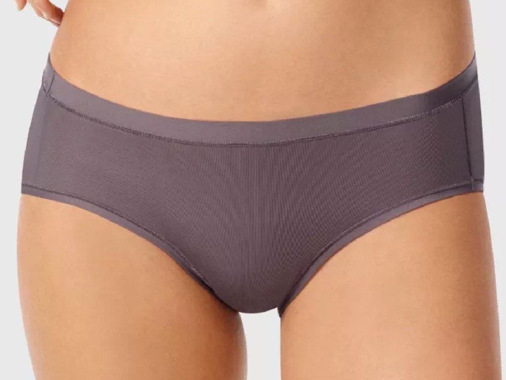 woman wearing gray underwear