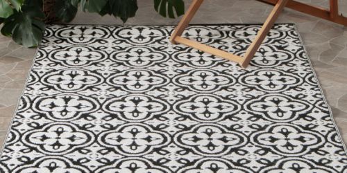 Walmart Outdoor Area Rugs from $45.89 Shipped (Reg. $89) | Stain & Fade Resistant