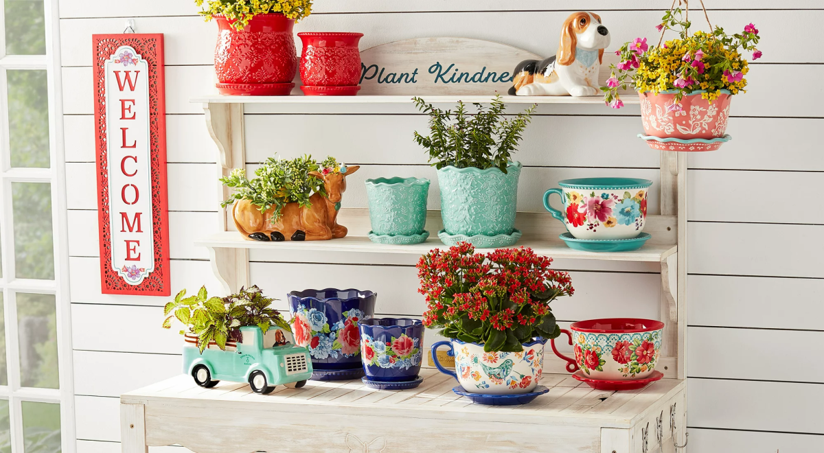 The Pioneer Woman Planters displayed on a shelf
