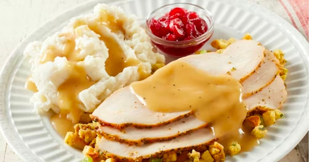 bob evans turkey dinner and mashed potatoes dinner plate