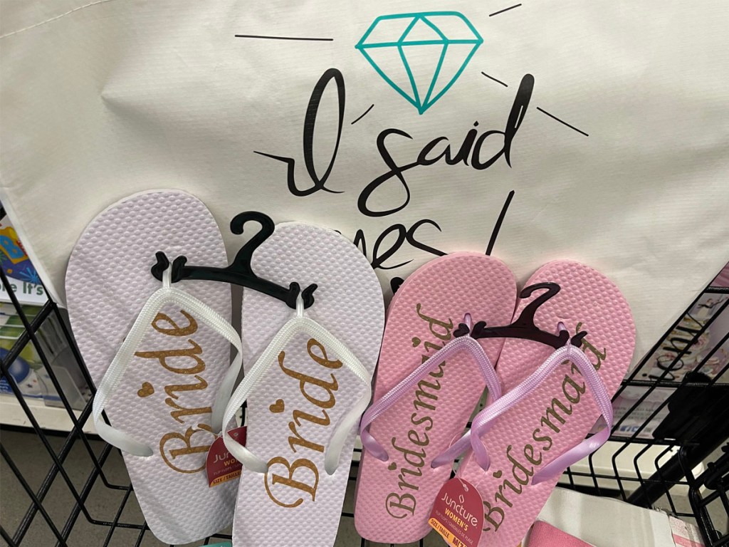 I said yes tote and pink and white bride and bridesmaid sandals 