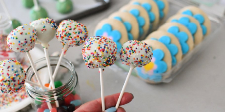 Make Cake Pops From Leftover Holiday Sugar Cookies (No Bake Recipe!)