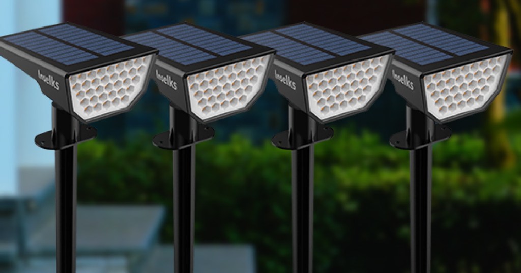 solar panel lights 4 pack outside