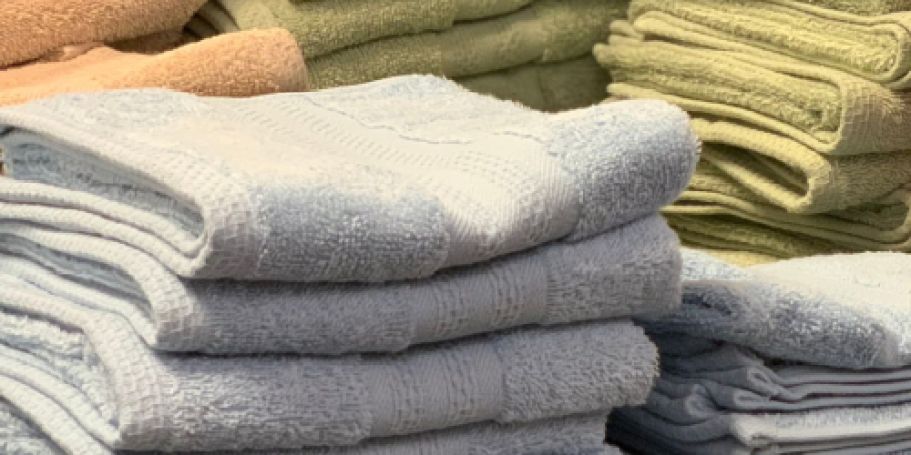 Bath Towels 4-Piece Set Only $11.99 on Macys.com (Regularly $54)