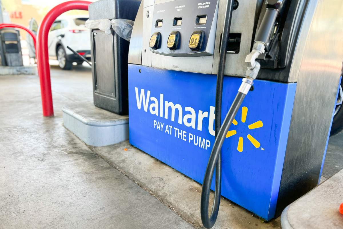 Time to Fill Up: Walmart+ Members Save 20¢/Gallon This Weekend!