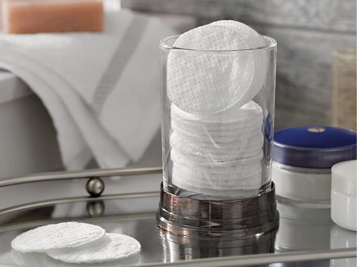 Amazon Basics Exfoliating Cotton Rounds 100-Count Only $1.57 Shipped