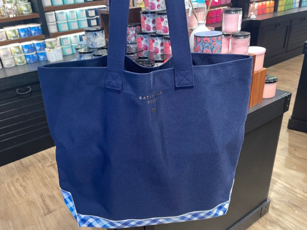 bath & body works blue tote bag in store