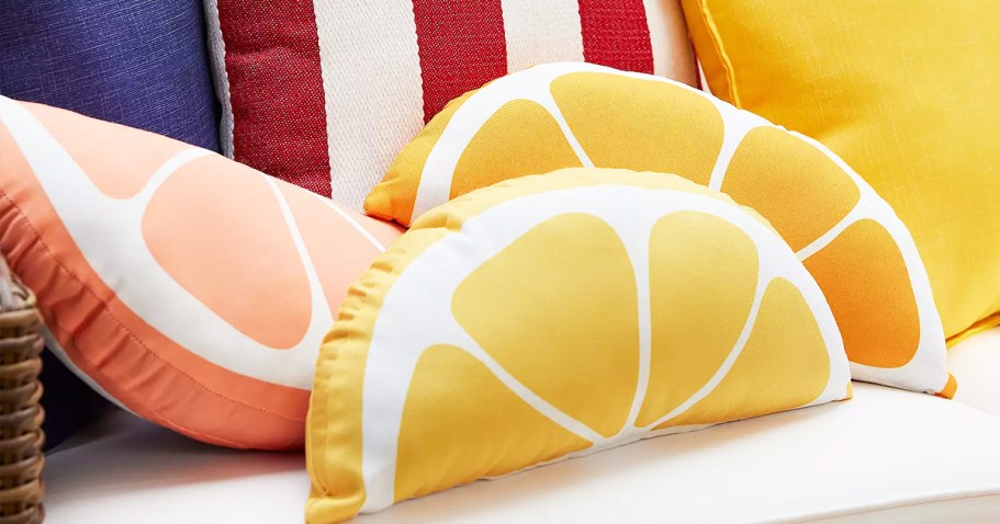 Outdoor Throw Pillows 3-Pack Only $17.84 on Kohls.com (Regularly $30)
