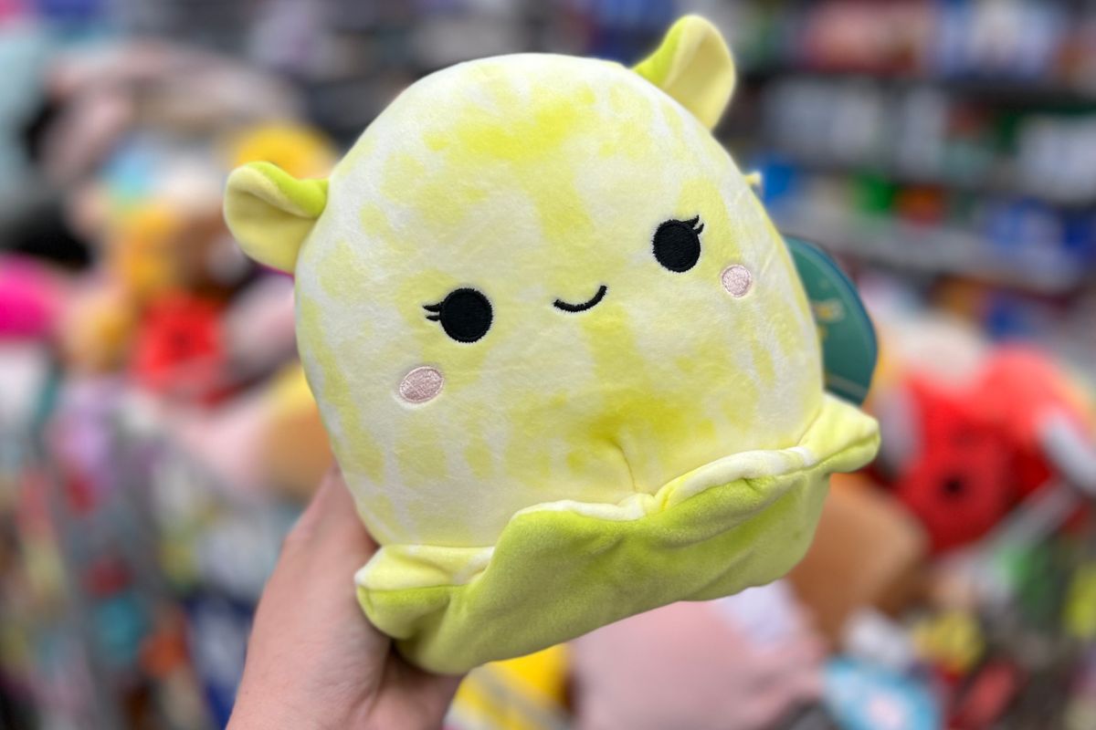 squishmallow Duna the Yellow Octopus