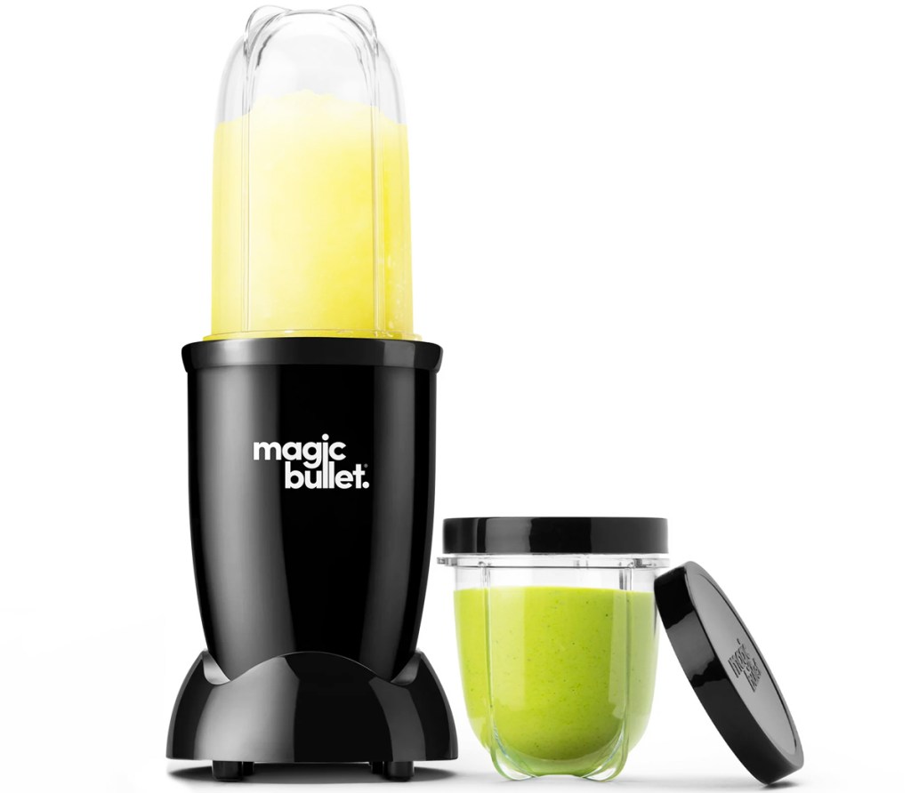 black magic bullet blender with short cup and extra lid