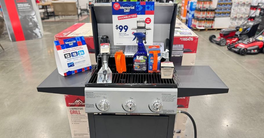 Propane 3-Burner Gas Grill ONLY $99 at Lowe’s (Regularly $179)