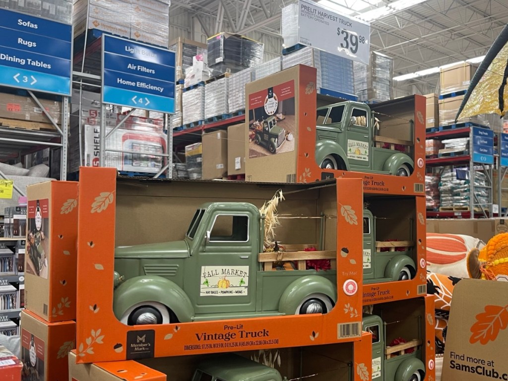 Sam's Club Pre-Lit Vintage Holiday Truck Just $39.98 | Hip2Save