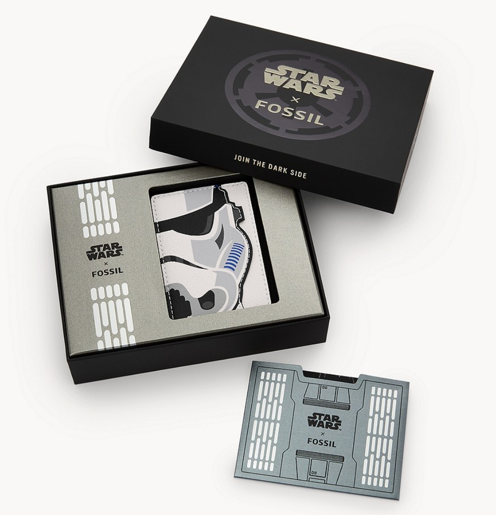 Star Wars wallet in a box