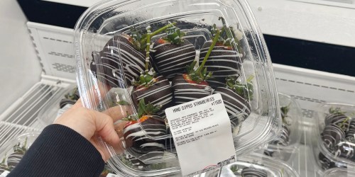 Costco’s Chocolate Covered Strawberries Are Back & Only $12.99 | Perfect Gift For Mom!