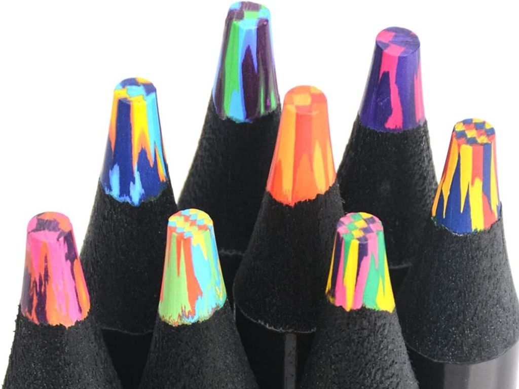 8 colored pencils with sharp points 