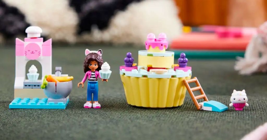 Lego gabbys dollhouse Bakey with Cakey Fun