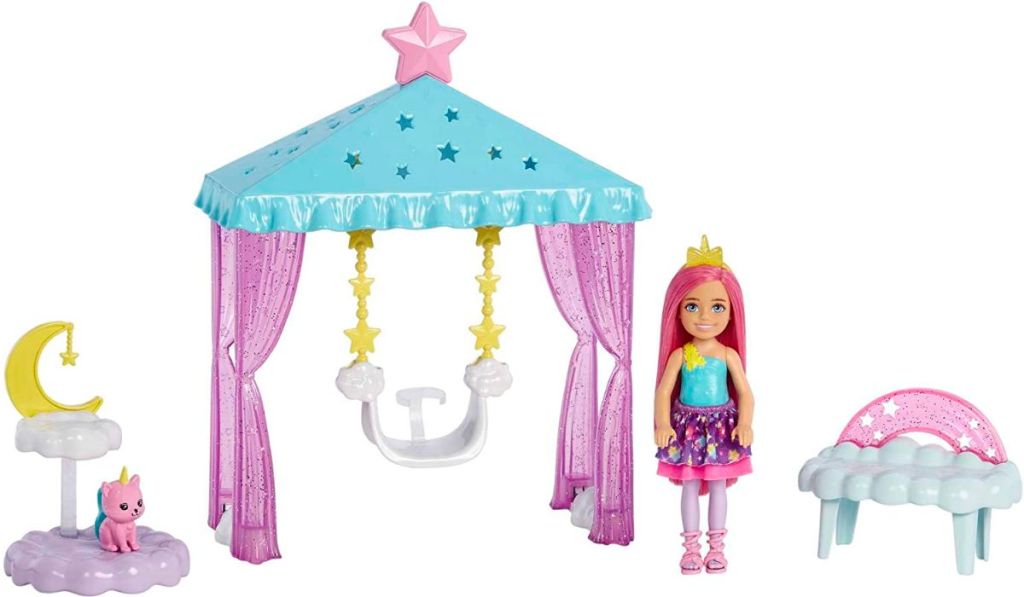 Barbie Dreamtopia Chelsea Doll Playset