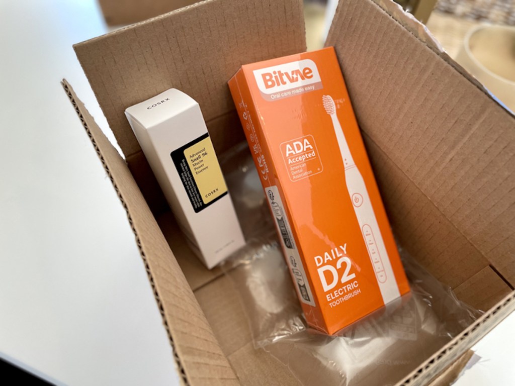 Bitvae D2 Electric Toothbrush in delivery box