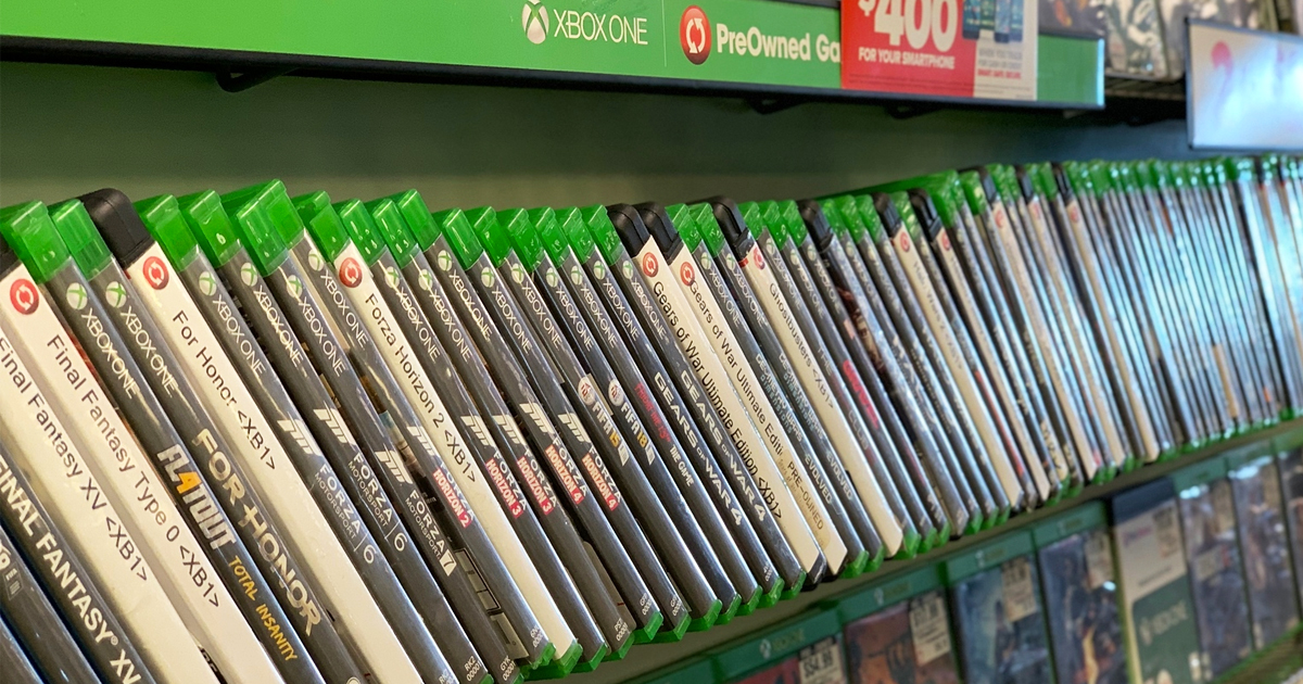 shelf of pre-owned xbox games 
